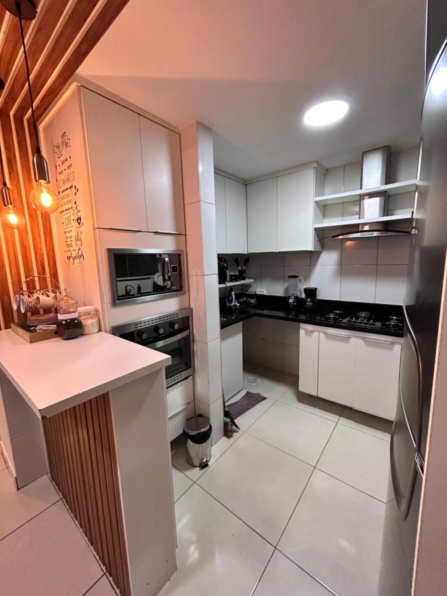 Ap A 195 Metros Da Apartamento *